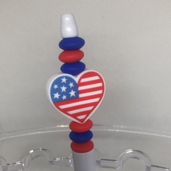 🟢 American Flag Heart Blue Red Beaded Focal Pen - Picture 4 of 10